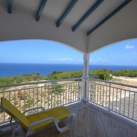 Вилла Planete Bleue Habitation Mes Desirs Beaurenom Экстерьер фото