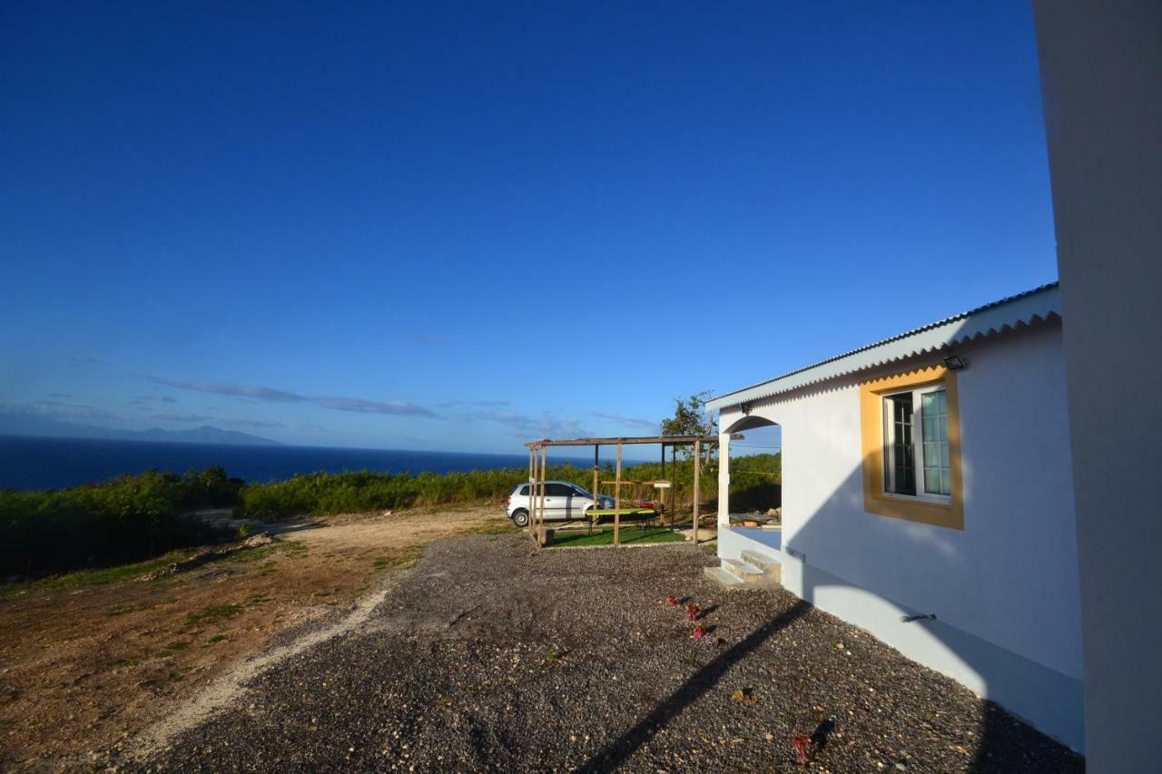 Вилла Planete Bleue Habitation Mes Desirs Beaurenom Экстерьер фото