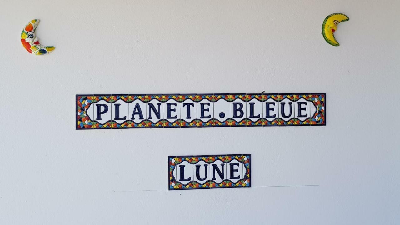 Вилла Planete Bleue Habitation Mes Desirs Beaurenom Экстерьер фото